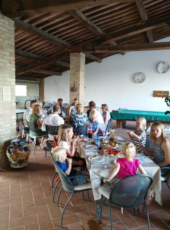 Podere Schioppello Casale Con Appartamenti Privati Cibottola Eksteriør billede