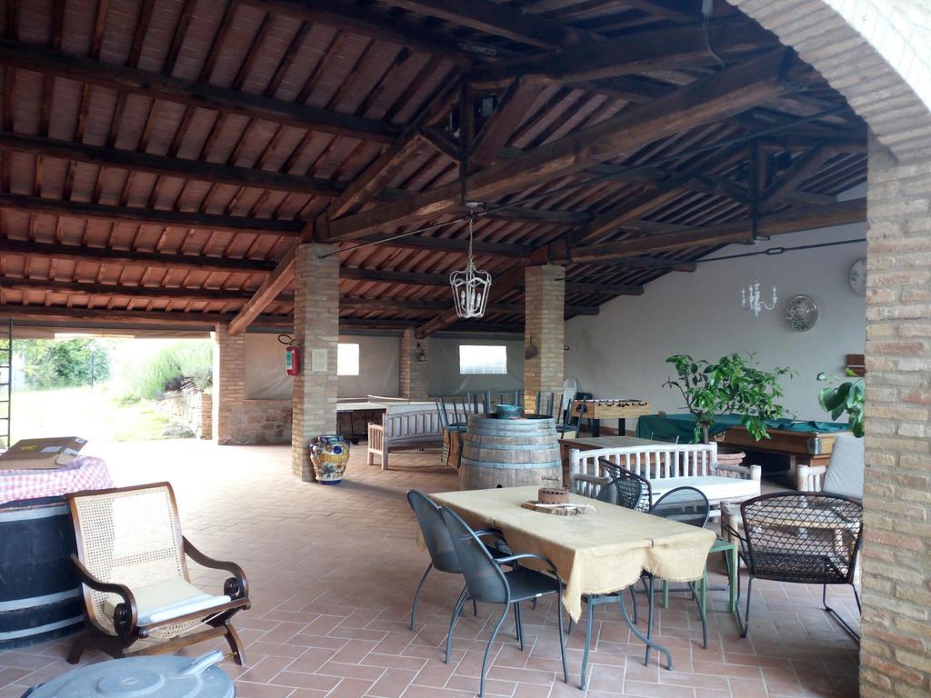 Podere Schioppello Casale Con Appartamenti Privati Cibottola Eksteriør billede