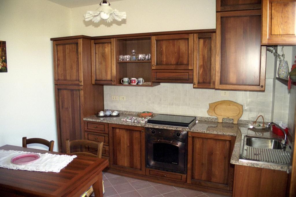 Podere Schioppello Casale Con Appartamenti Privati Cibottola Eksteriør billede