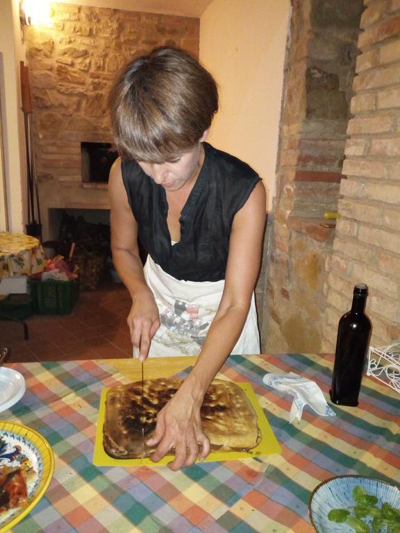 Podere Schioppello Casale Con Appartamenti Privati Cibottola Eksteriør billede